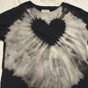 Black heart tie dye tshirt